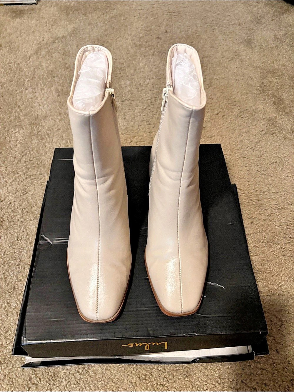 Lulus Trixie Bone Square Toe Ankle Boots White US 9